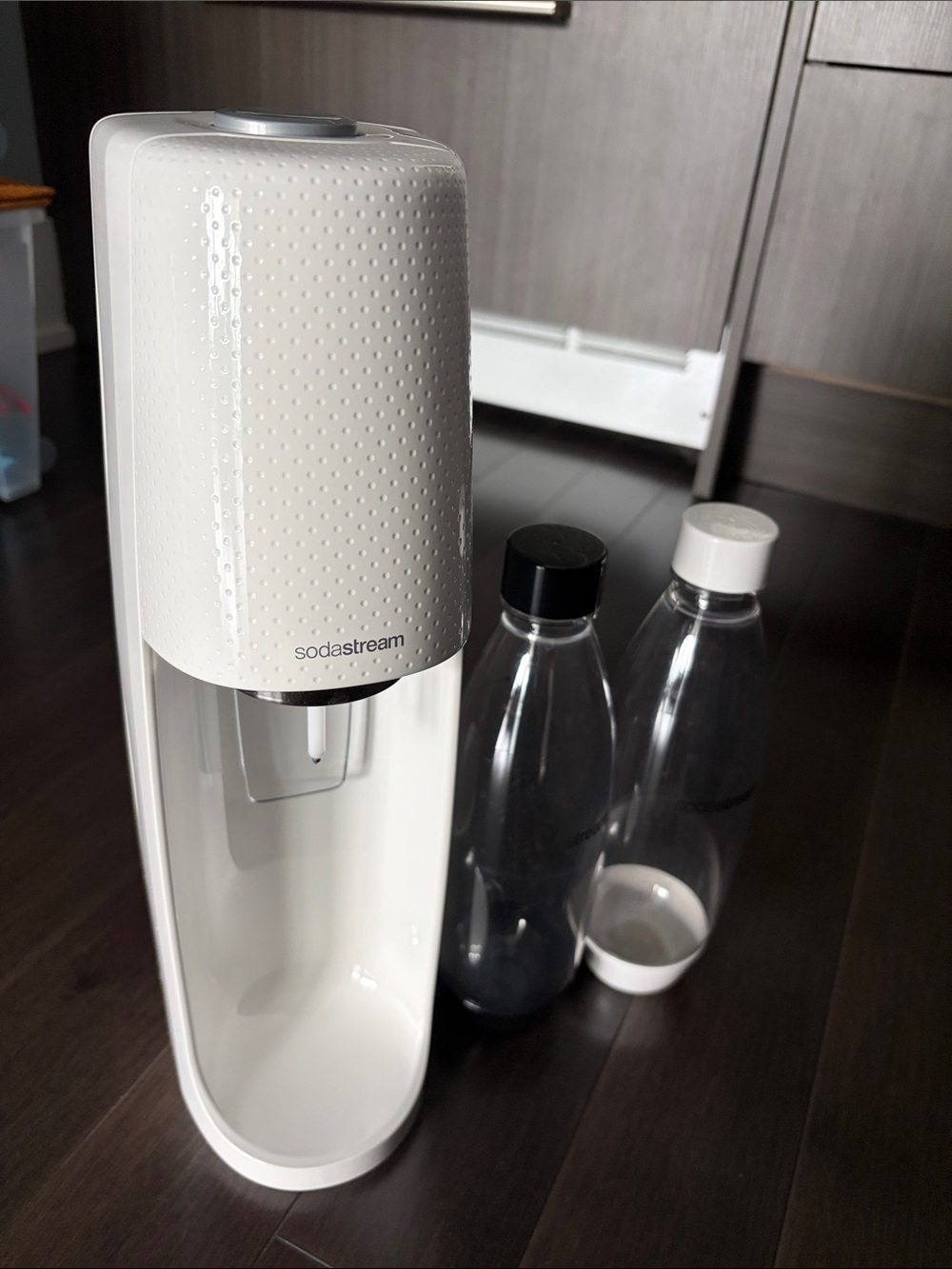 Sodastream White Sparkling Water Maker - Home Party Supplies